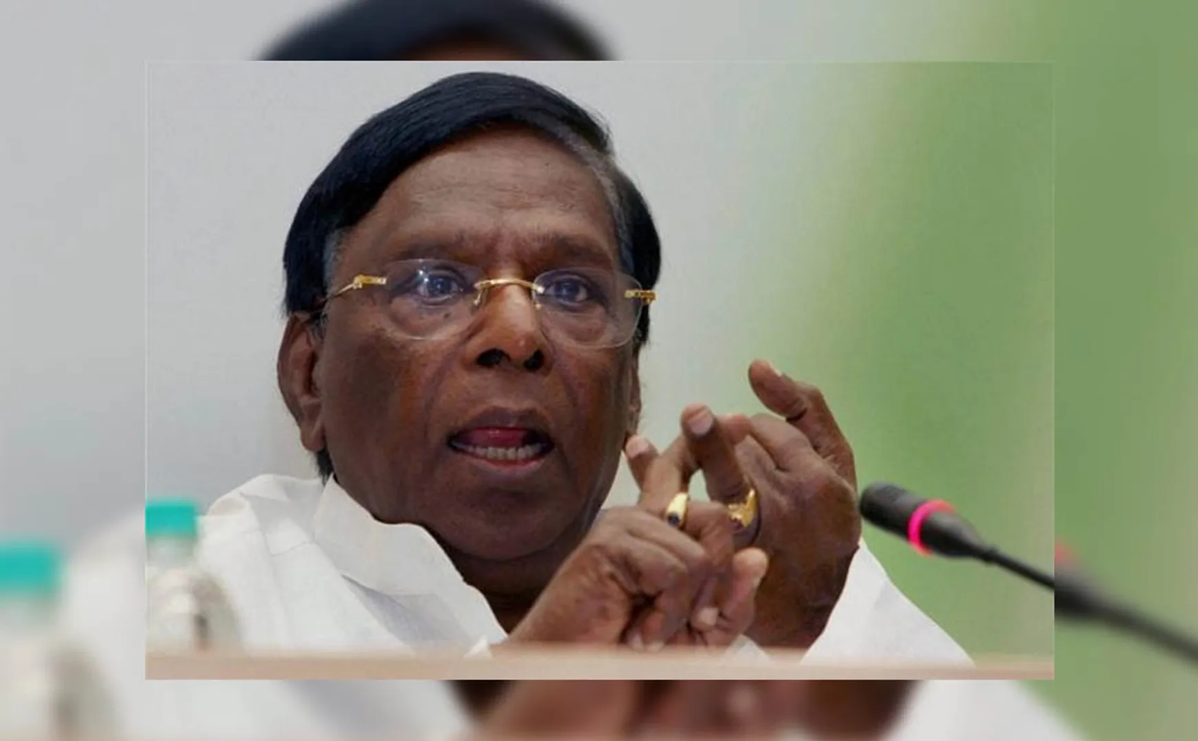 pondicherrry CM order 